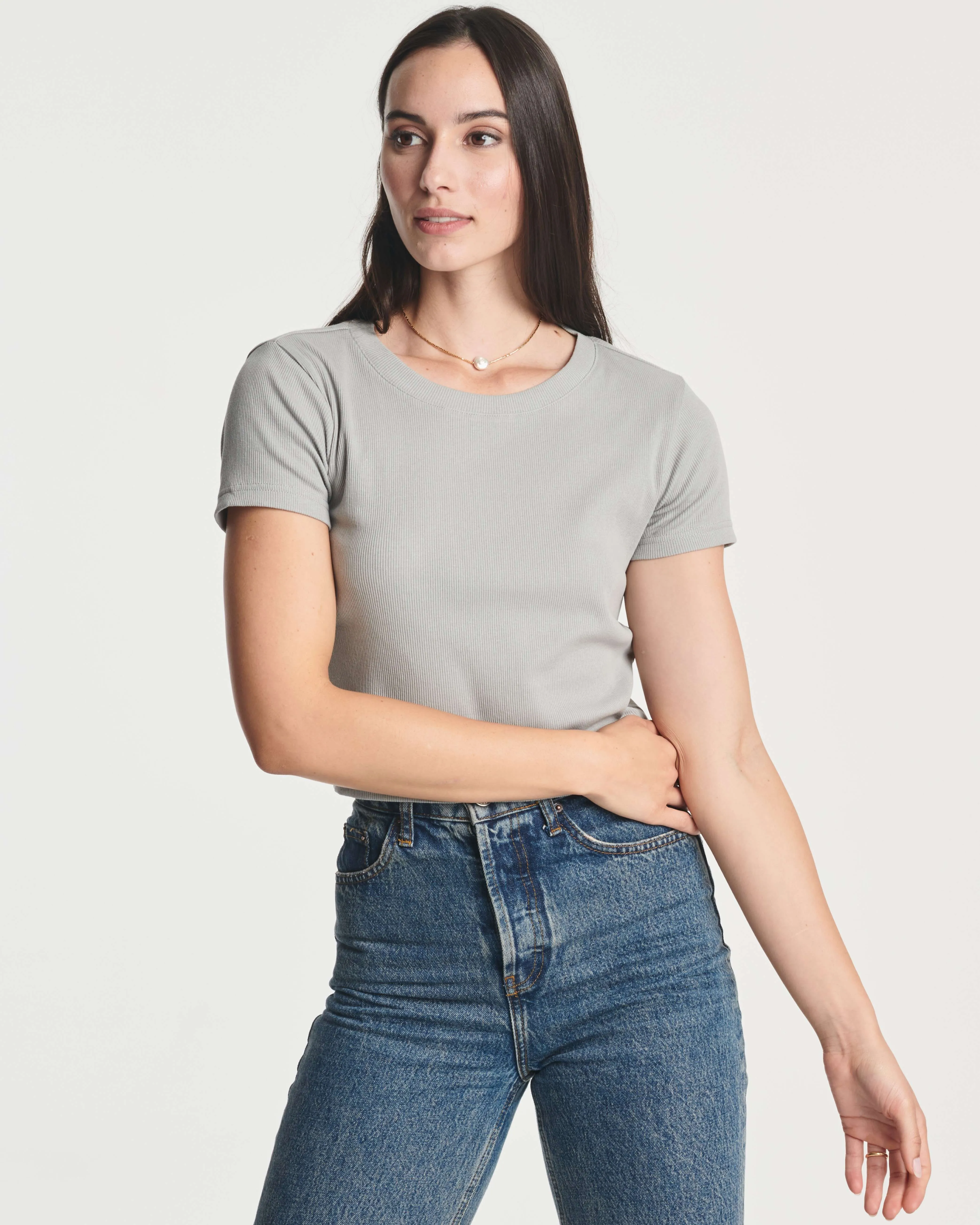 4 Pack: Women's Short Sleeve Ribbed Knit Crop Top (Available in Plus Size)