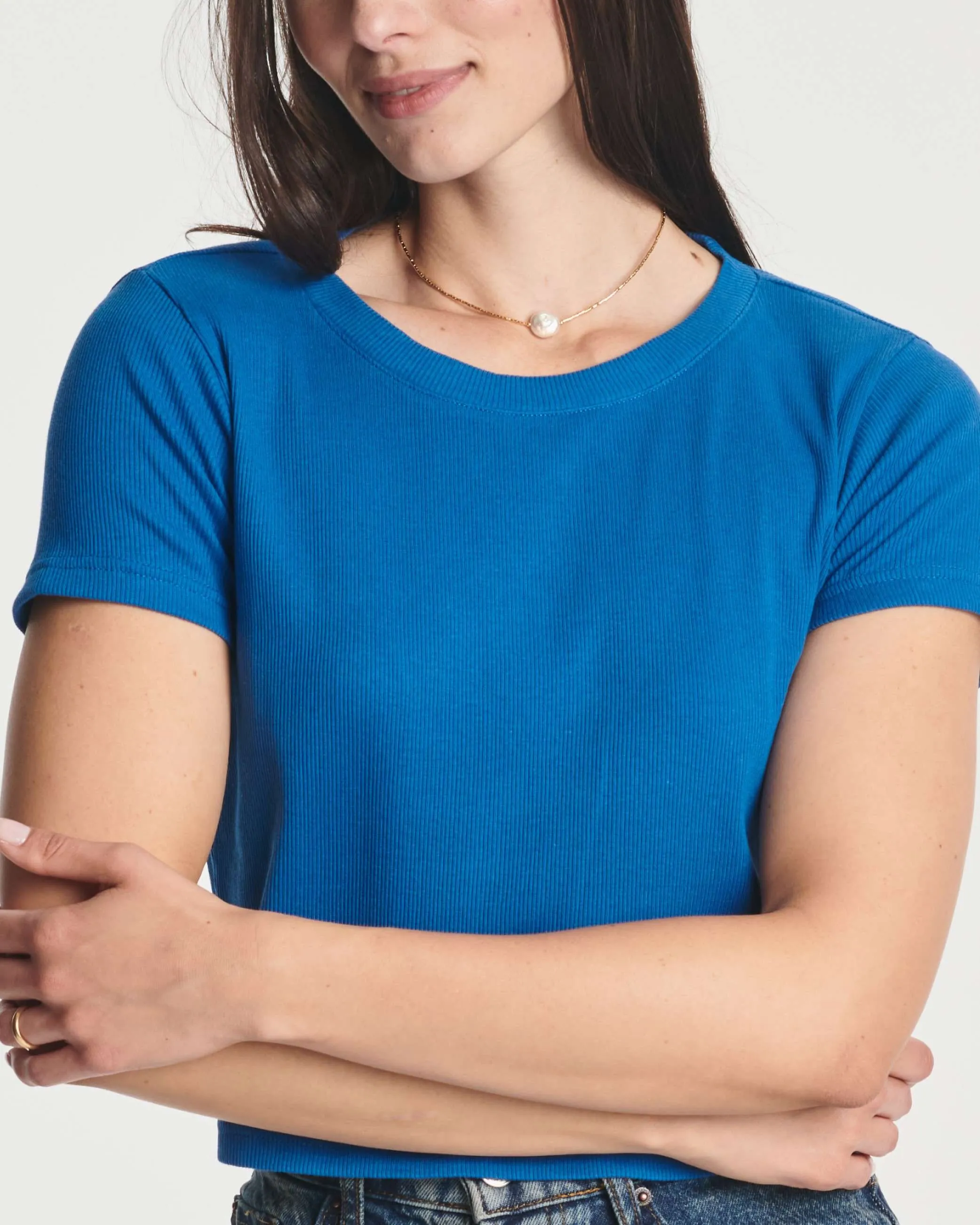 4 Pack: Women's Short Sleeve Ribbed Knit Crop Top (Available in Plus Size)