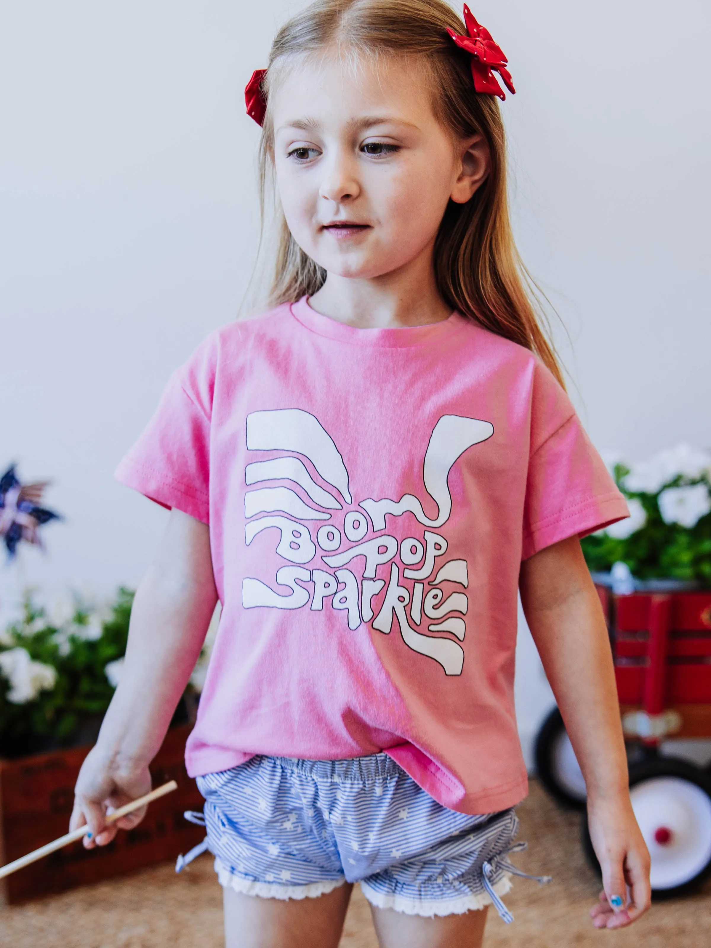 Graphic Tee - Boom Pop Sparkle in White
