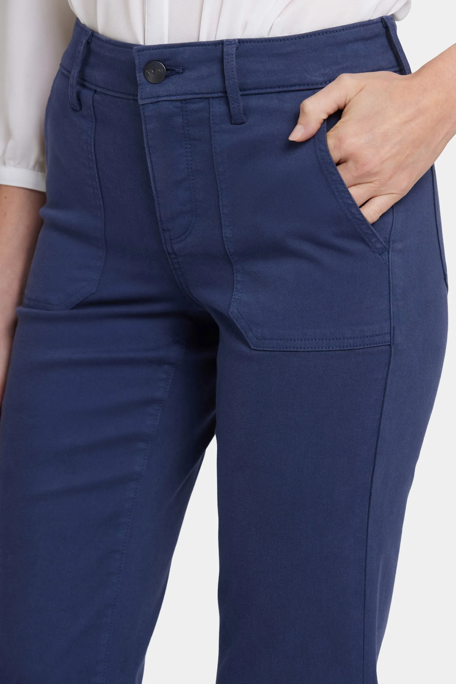 Marilyn Straight Jeans In Petite - Starless Sky